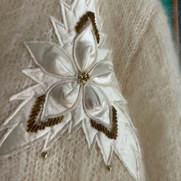 Vintage Boho Mohair Cream Cardigan with Floral Accents One Size - Picture 8 of 14